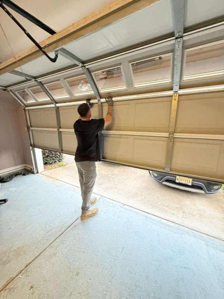 Garage door repair work, gallery photo 3