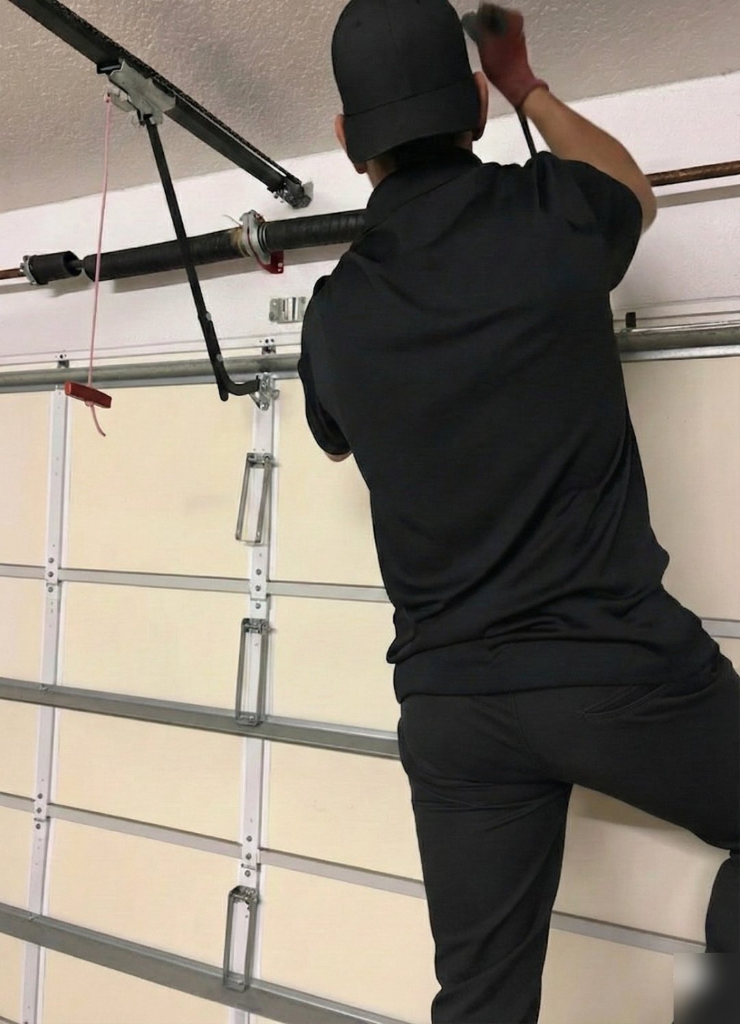 Garage door repair work, gallery photo 5